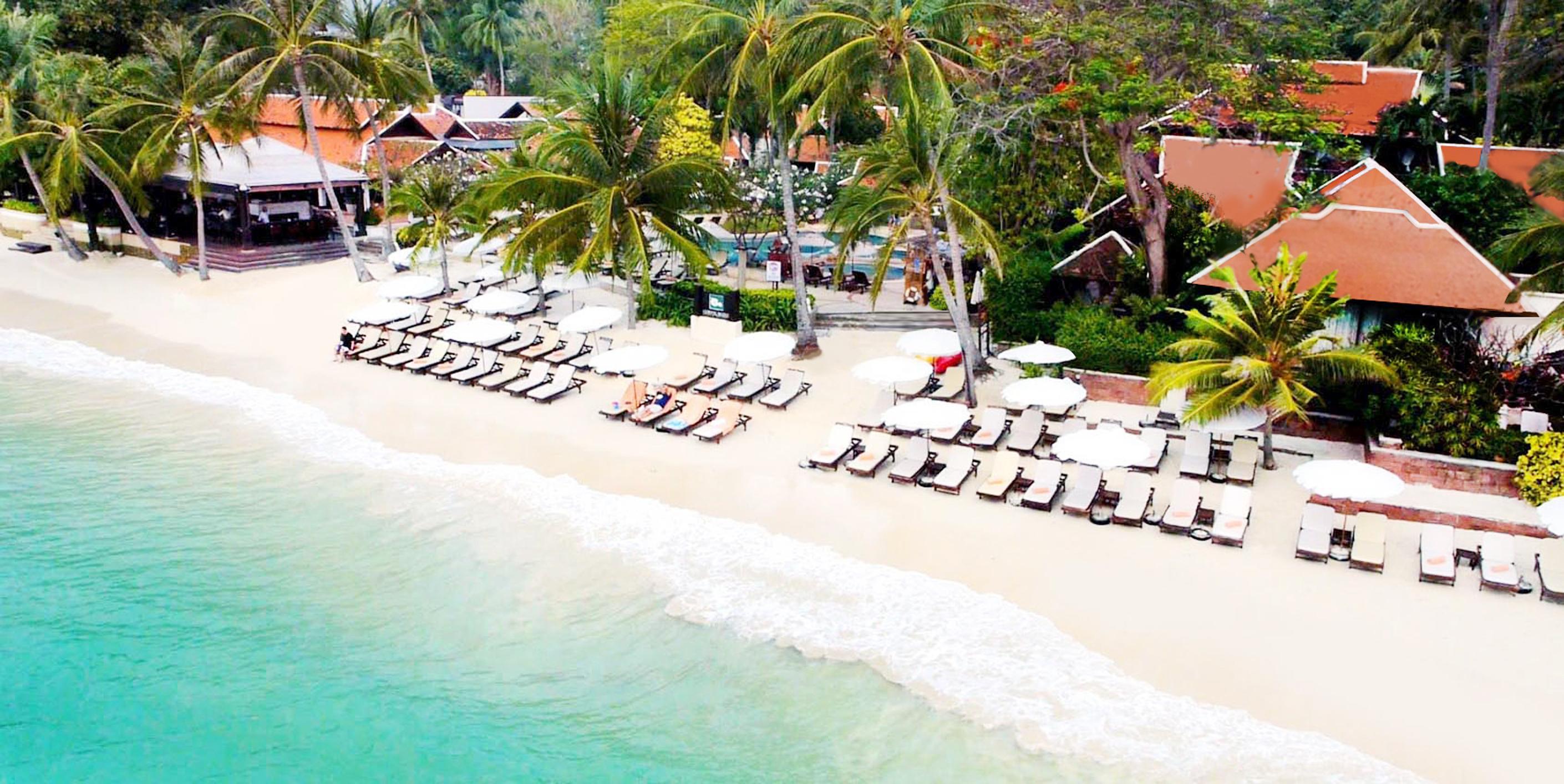 Chaweng Regent Beach Resort Exterior photo The beach at the resort