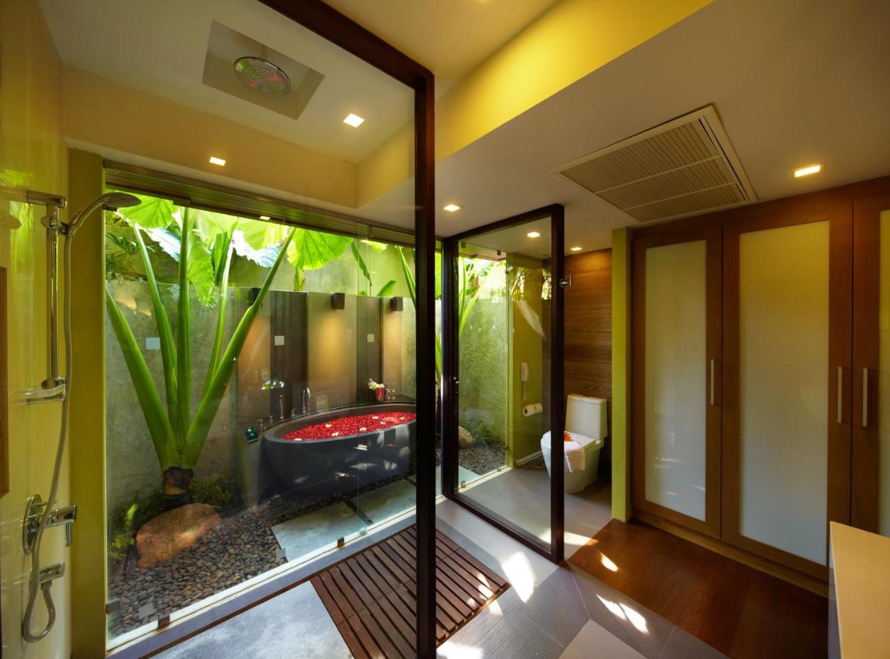 Chaweng Regent Beach Resort Exterior photo Bathroom with a rain shower